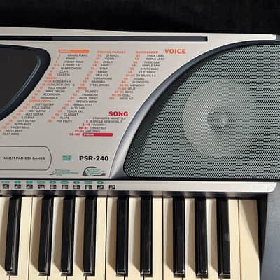 Vintage Yamaha PSR-240 synthesizer image 4