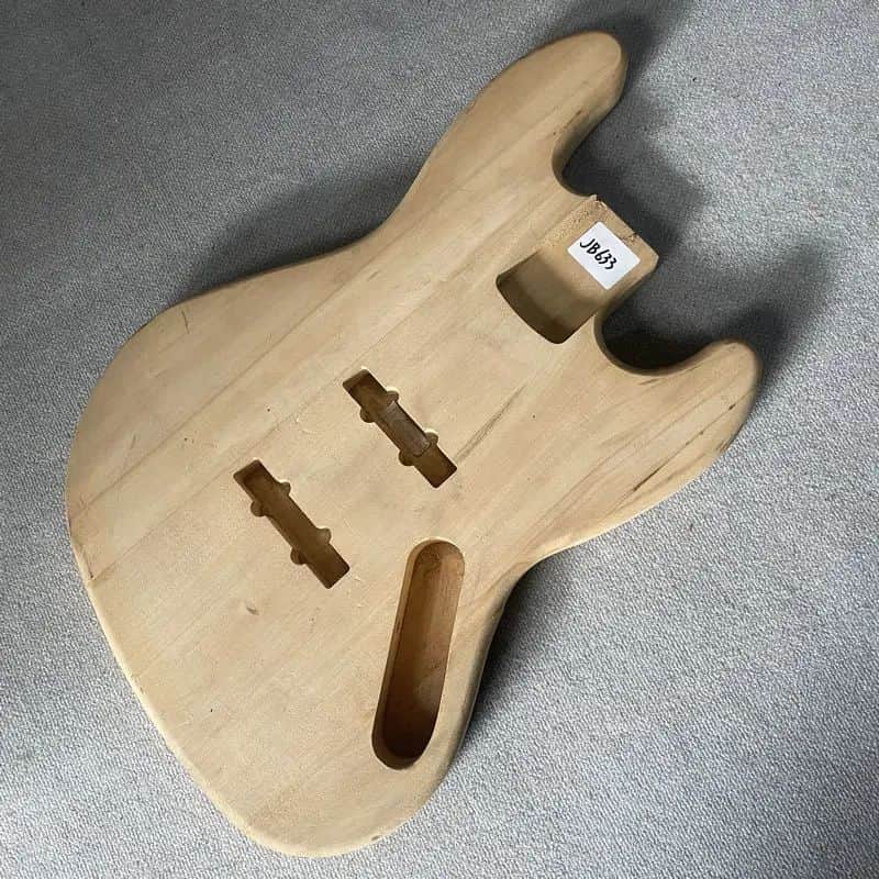 Basswood Jazz Bass Style Body Bild 1