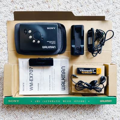 [RARE FULL SET] SONY WM EX707 Walkman Cassette Player, NEAR MINT BLACK, Working !! image 2