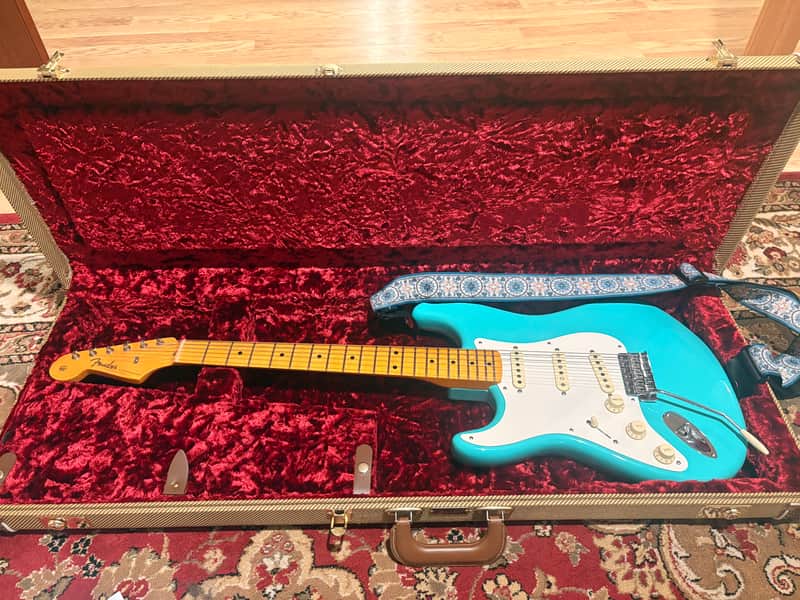 Fender Vintage ll 1957 2023 - Seafoam Green image 1