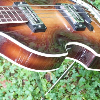 Hofner beatle bass 500/1 left hand right hand  1969 sunburst image 5