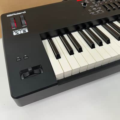 Roland FANTOM-08 88-Key Workstation Keyboard 2022 - Present - Black image 2