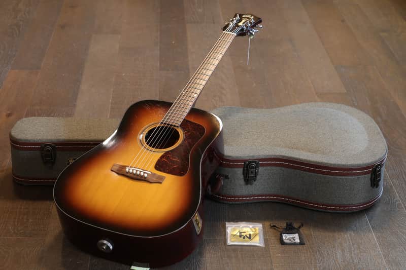 2003 Guild D-40 Bluegrass Special Dreadnought Acoustic Guitar Vintage Sunburst + OHSC image 1
