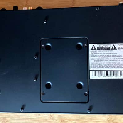 Akai Professional MPC Live Standalone Sampler / Sequencer – Powers On – For Parts / Repair image 8
