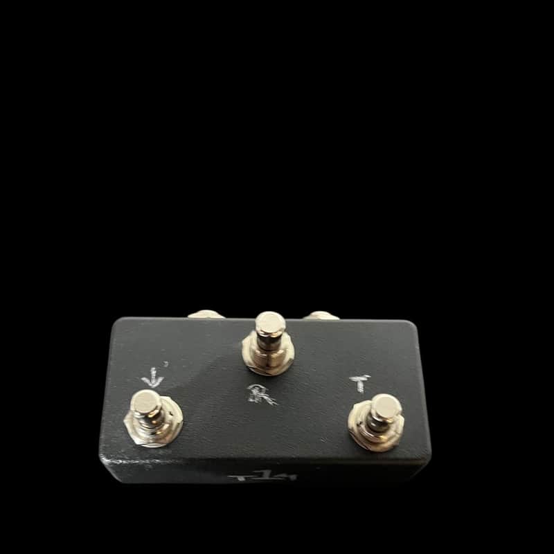 Triple footswitch-x11395 image 1