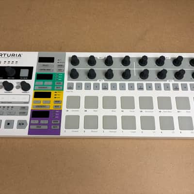 Arturia BeatStep Pro MIDI Controller 2017 - Present - White image 6