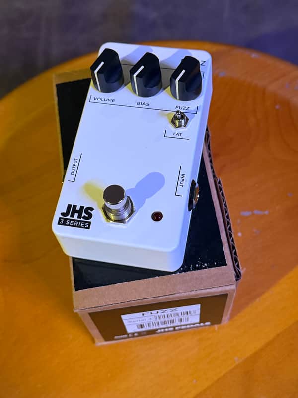 JHS 3 Series Fuzz