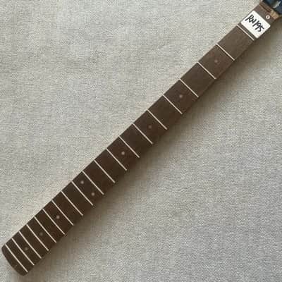 Blue 4 String Bass Maple Neck, Rosewood 20 Frets Fingerboard image 4