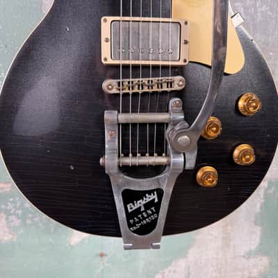 Heritage H-150 Custom Shop Electric Guitar with Bigsby Tailpiece and Case - Space Black (Artisan Aged) image 3