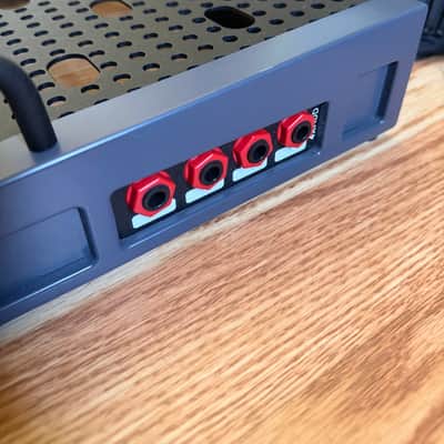 Temple Audio TRIO 28 Pedalboard - Gunmetal w/ soft case and 4xmod image 2
