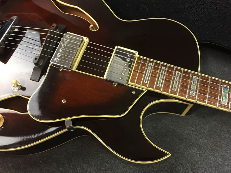 Ibanez Artcore AK85 Hollow Body Guitar w/ Hard Case AK-85 Archtop