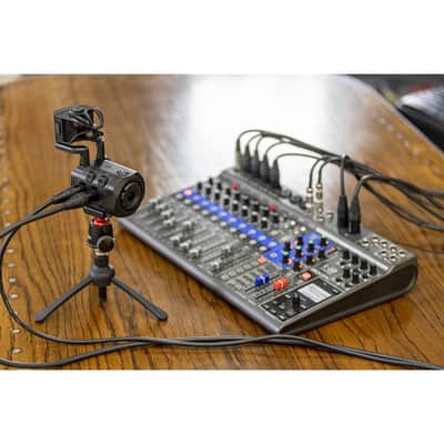 Zoom Q8n-4K Handy Video Recorder 4K Video + Professional 4 Track Audio image 11