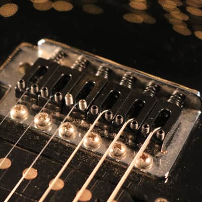 Laguna LE 122  Black HH 2008 Dual humbucker basswood , Rosewood fretboard,  Maple neck image 16