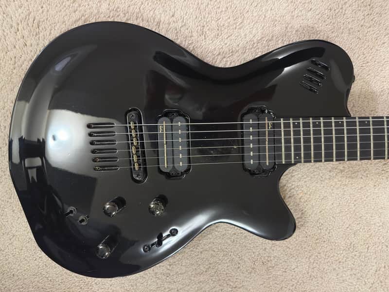 Godin LGX  SA 1999 - Black image 1