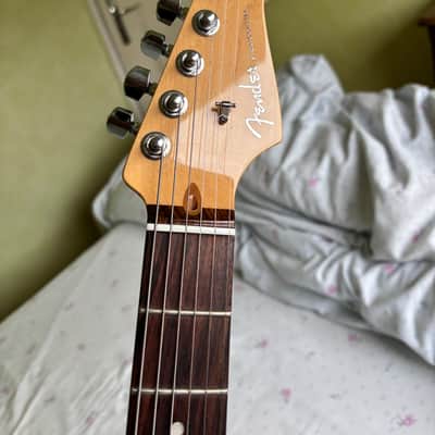 Fender American Deluxe Stratocaster with Rosewood Fretboard 2004 - 2010 - Chrome Silver image 7