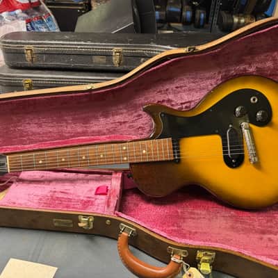Gibson Melody Maker 3/4 1959 - Sunburst # 9 24562 image 10
