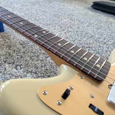 Fender Vintera II '50s Jazzmaster with Rosewood Fretboard 2023 - 2026 - Desert Sand image 9