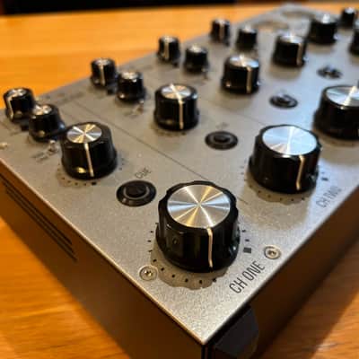 Mastersounds Radius 4 rotary mixer image 2
