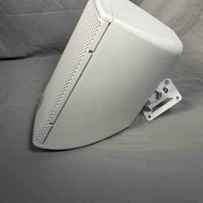 4 - Martin Audio CDD6 2-Way Passive Ultra-Compact Loudspeaker - White image 2