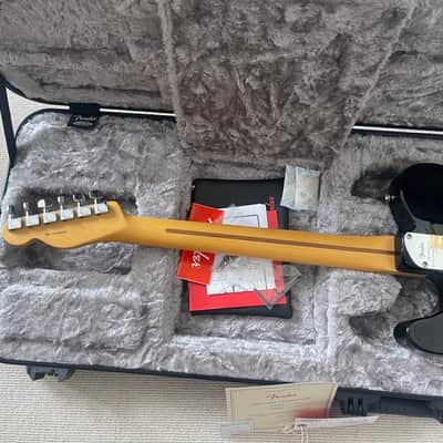 Fender American Professional II Telecaster with Maple Fretboard 2020  - Black image 6