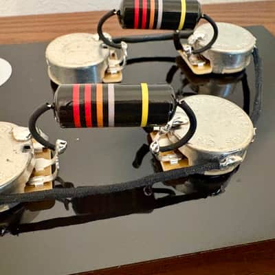 Gibson Les Paul 50s style wiring harness with new Bumblebee 0.022uF paper in oil capacitors and split long shaft pots image 2