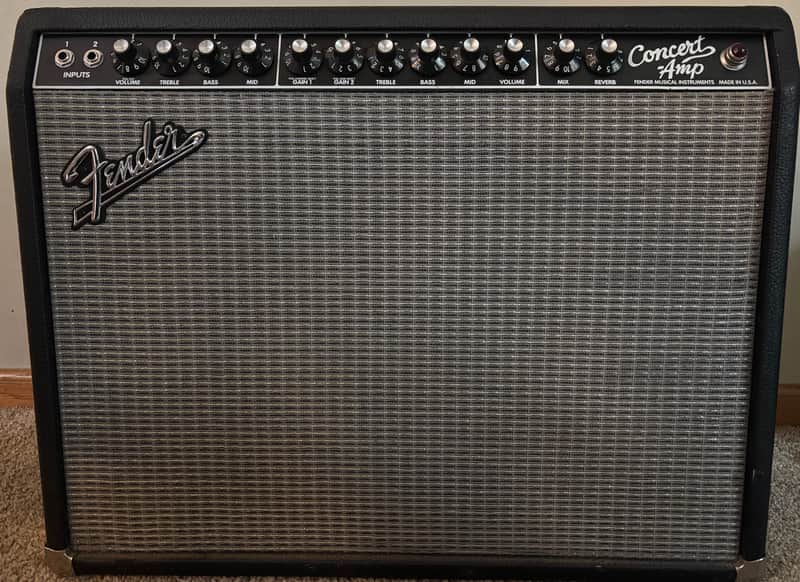 Fender Concert Amp 2-Channel 60-Watt 1x12" Guitar Combo 1996 silver face image 1