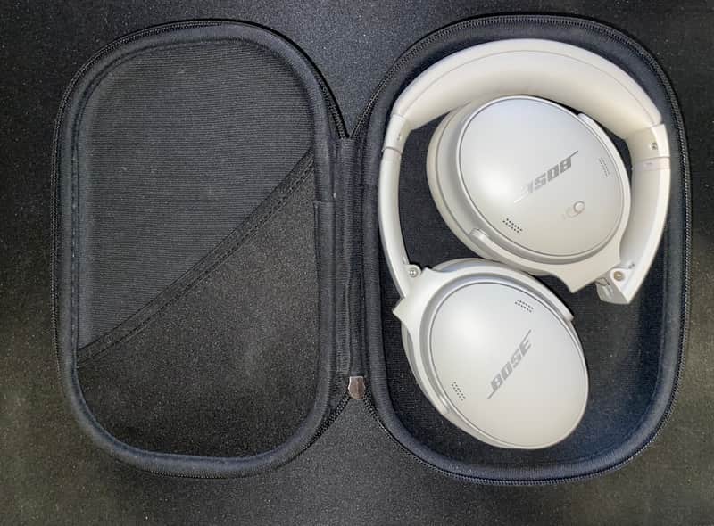 Bose QuietComfort 45 QC45 2021 - White image 1
