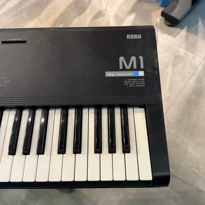 Korg M1 61-Key Synth Music Workstation 1990s - Black image 4