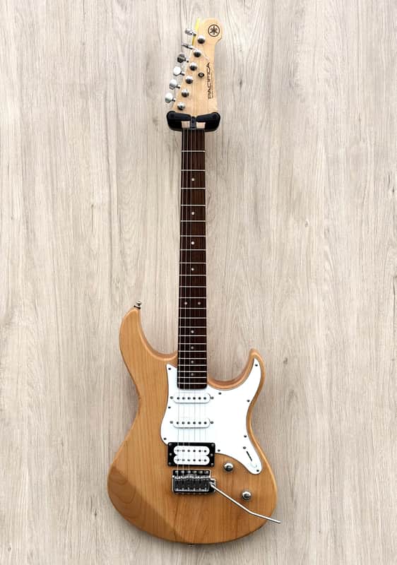 Yamaha Pacifica 112V Yellow Natural Satin With Locking Tuners image 1