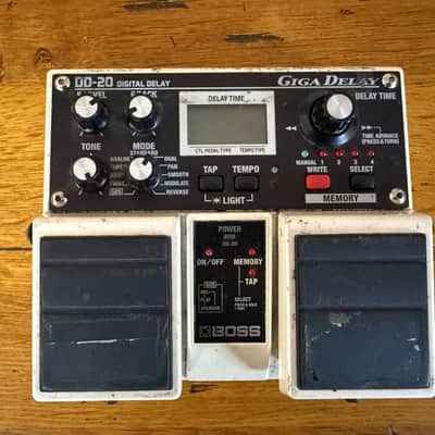 Boss DD-20 Giga Delay 2005 - Present - White image 1