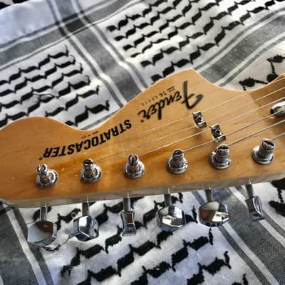Immaculate Fender Stratocaster 1976 Natural image 23