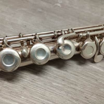 Gemeinhardt 2SP Straght-Headjoint Flute with Offset G - Silver-Plated image 5