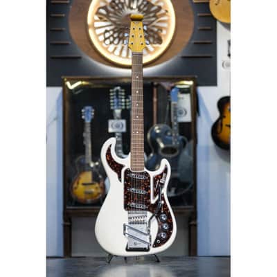 2014 Burns Marvin Signature The Marvin 1964  shadows white image 2