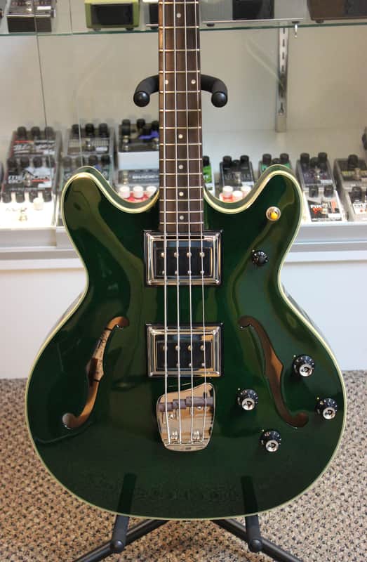 Guild Starfire Bass II in  Emerald Green, Like New with original hard case! image 1