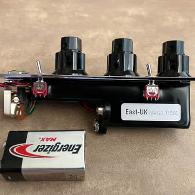 John East J Retro Bass Preamp for Jazz Bass - Chrome plate w/Fender Style Knobs image 3