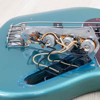 2000 Fender American Vintage '62 Jazz Bass Lake Placid Blue w/ Tweed Case image 19