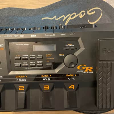 Roland GR-33 2000 - 2004 - Black