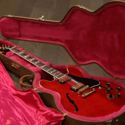 2003 Gibson Memphis ES-345 Stereo Semi-Hollow Guitar Heritage Cherry + OHSC image 2