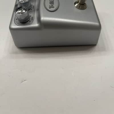 T-Rex Engineering Tonebug Distortion Tone Bug Guitar Effect Pedal + Original Box image 4