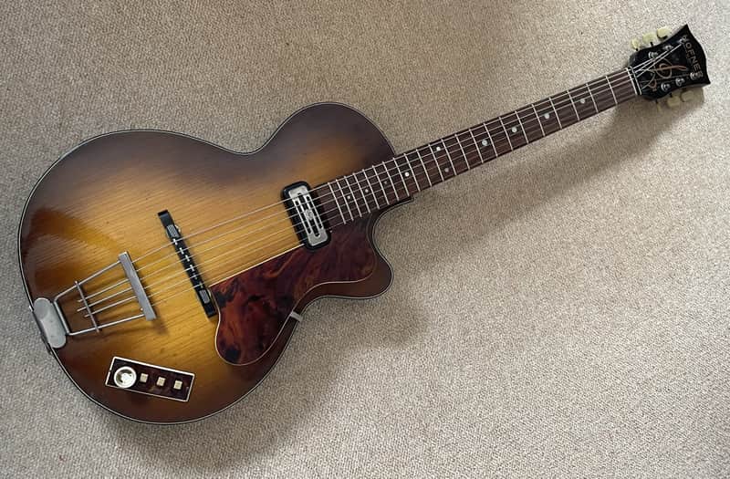 Hofner Club 40 1960/1961 Germany Sunburst