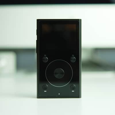 Fiio X1 2nd Gen Hi-res Audio Player in Excellent Condition (Black) image 2