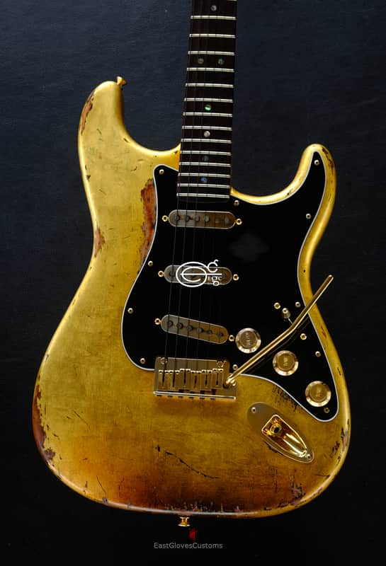 Fender American FSR Deluxe Stratocaster 24k Pure Gold Leaf ‘69 Custom Shop Abigail Ybarra pups Relic image 1
