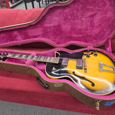 Gibson ES-175D 1976 with Case- Sunburst image 2