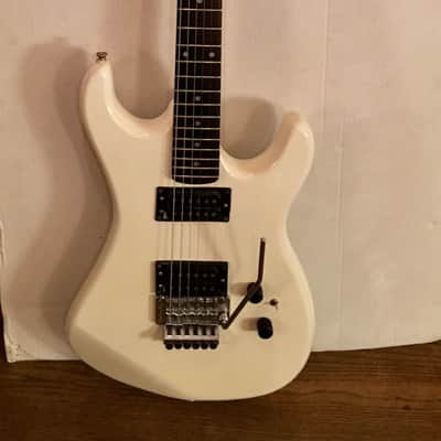 Kramer USA Striker 200ST 1986-87 White image 1
