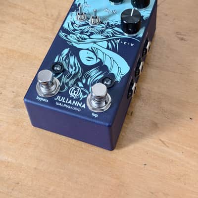 Walrus Audio Julianna Deluxe Chorus / Vibrato 2020 - Present - Blue image 3
