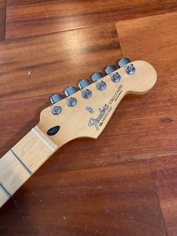 Fender Standard Stratocaster 2003–2008