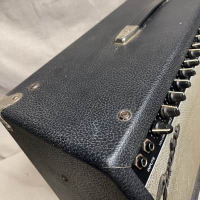 Fender Ultimate Chorus PR 204 1990-2001 image 5