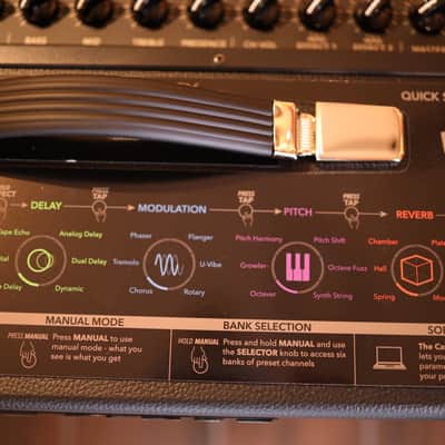 Line 6 Catalyst 60 2-Channel 60-Watt 1x12 Modeling Guitar Combo - Black image 7