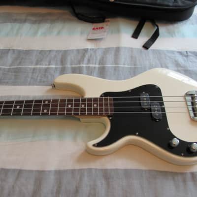 G&L SB-1 Lefty 1996 White image 2