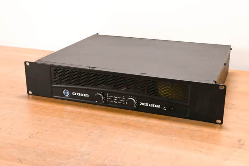 Crown XLS 202 2-Channel Power Amplifier CG010TY image 1